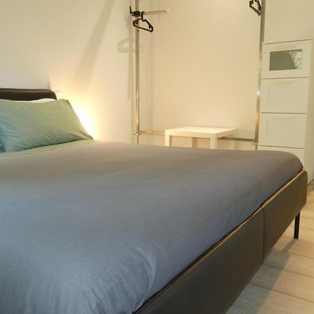 Buenretirope - Confortevoli Appartamentini Con Giardino Pescara Exterior photo